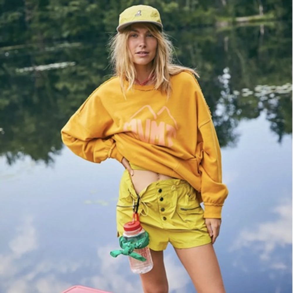 FP Movement Sweatshirt Womens Medium MVMT Graphic Fleece Oversized Mustard